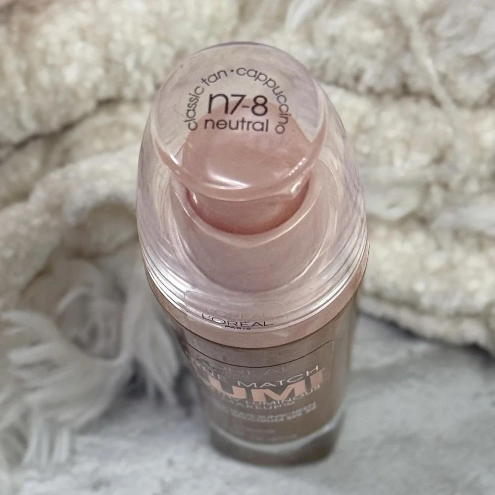 L'ORÉAL Paris True Match Lumi Healthy Luminous Makeup N7-8 Neutral Classic Tan